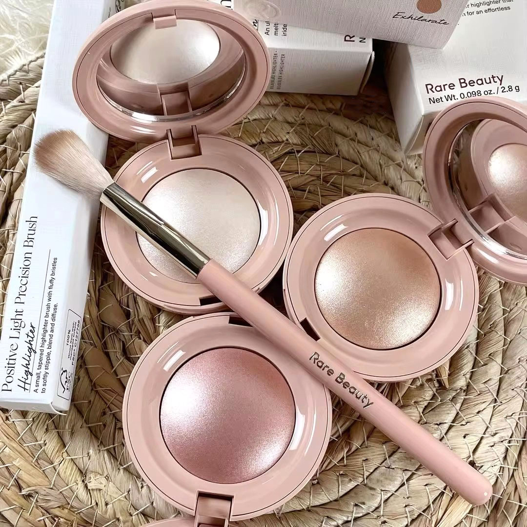 Rare Beauty Highlight Powder L - Fenty Beauty Makeup Highlighter review and price