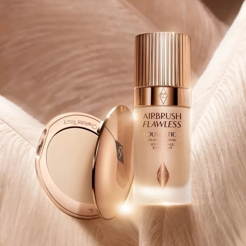 Charlotte Tilbury Lip Gloss Hi - Makeup Fixing Mist review and price